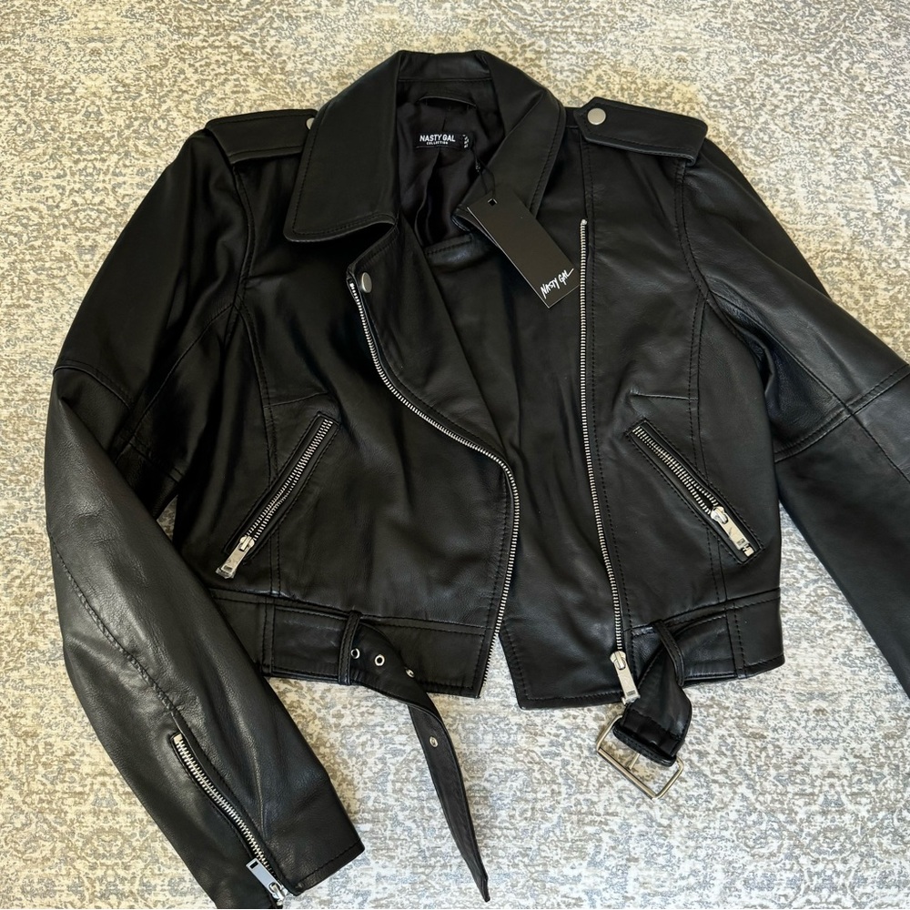 100% Leather Motorcycle Jacket